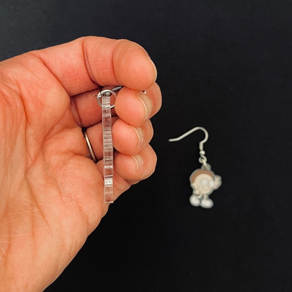 Rick and Morty Dangle Earrings - Picture 4 of 10